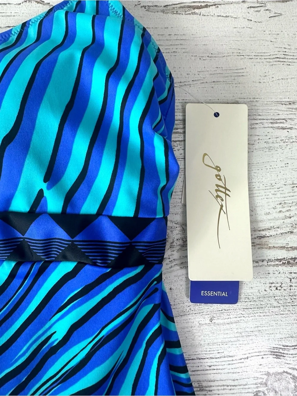 NWT GOTTEX Essential Zebra Print Wireless Tankini Top 10 Blue Black